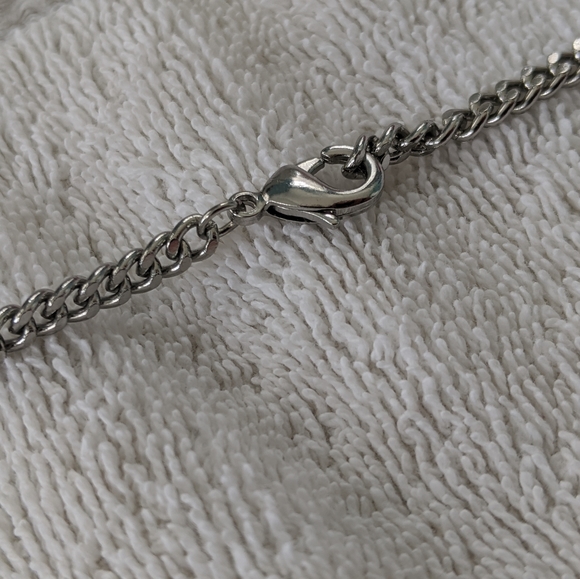 Silver Tone Metal Chain Link Bra - Picture 2 of 6